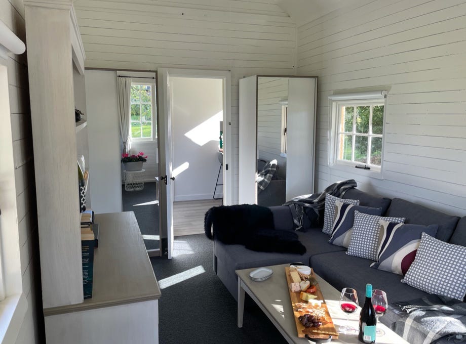 Well appointed cottage like living room space